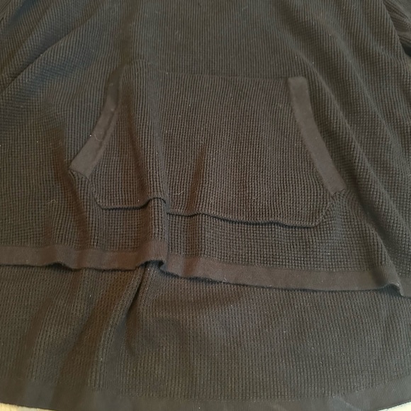 XL revolution sweater turtleneck style with front pockets - Picture 2 of 5